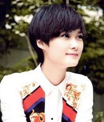 娱乐吃瓜李宇春微博